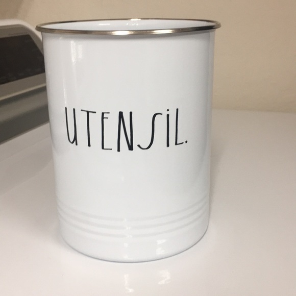 rae dunn Other - Rae Dunn Utensil holder